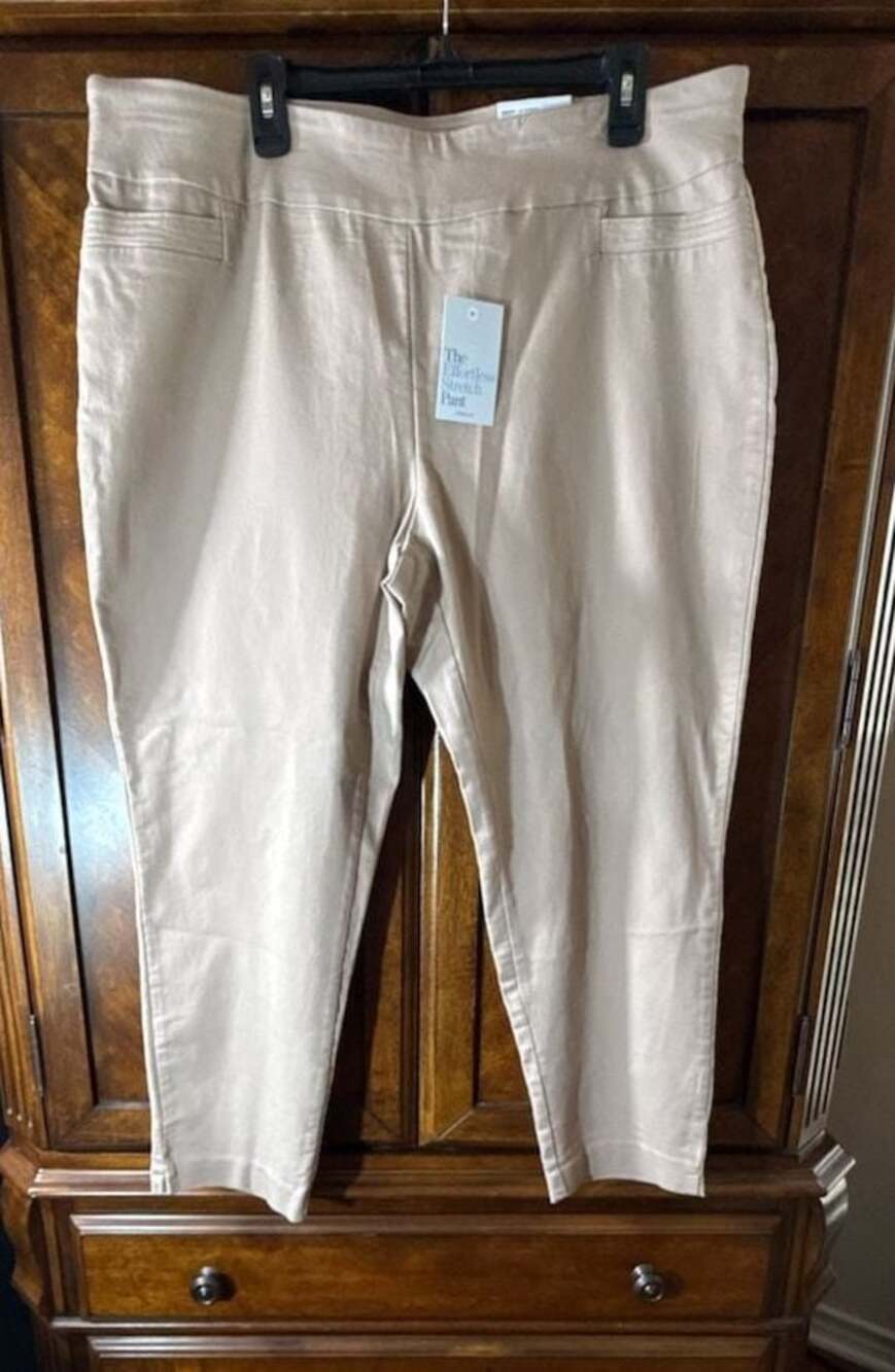 Croft & Barrow Plus The Effortless Stretch Pant Size 18W Regular Cobblestone